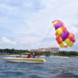Nalusuan Island + Parasailing + Jetski