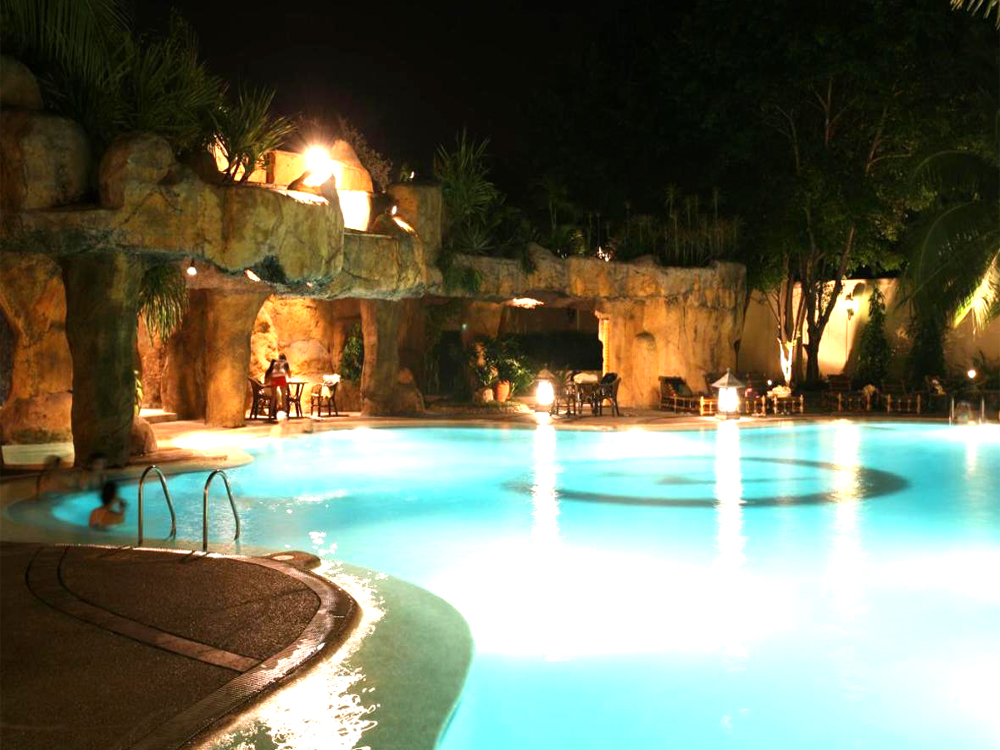 Waterfront Hotel Cebu Package Tours – 2 Days