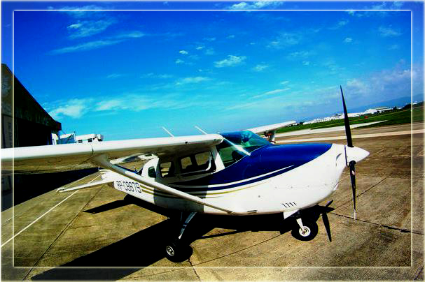 Chocolate Hills Aerial Private Tour (Max.5 persons)