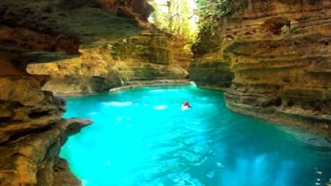 Canyoneering Moalboal Sardine Run